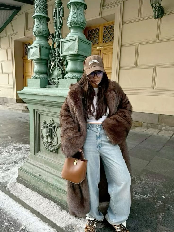 Vintage Collar Brown Faux Fur Coat - Luxury Winter - Brinxx Couture